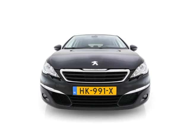 Peugeot 308 (2015) thumbnail 3
