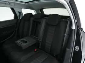 Peugeot 308 (2015) thumbnail 24