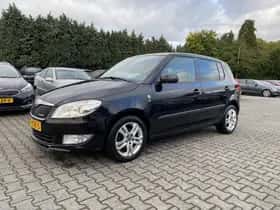Škoda Fabia (2012) thumbnail 3