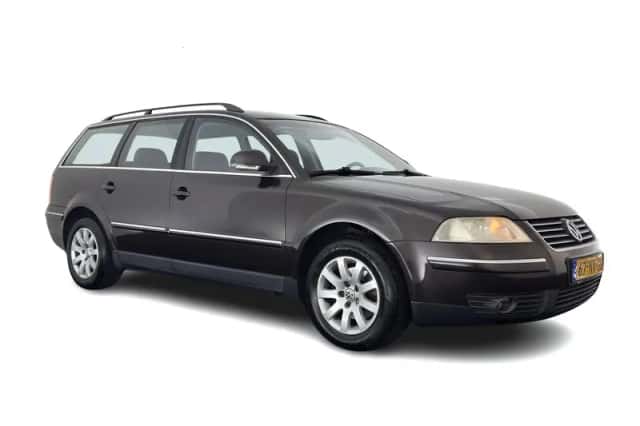 Volkswagen Passat (2004) thumbnail 1