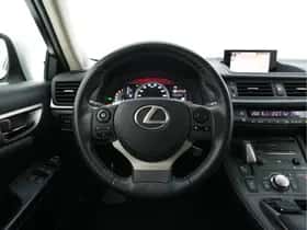 Lexus CT (2014) thumbnail 18