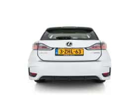 Lexus CT (2014) thumbnail 6