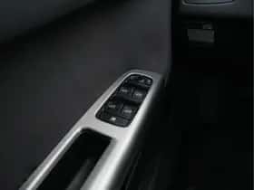 Volvo S40 (2008) thumbnail 19