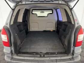Opel Zafira (2004) thumbnail 11