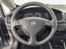 Opel Zafira (2004) thumbnail 15