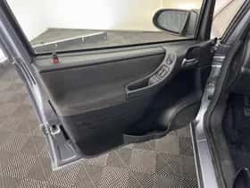 Opel Zafira (2004) thumbnail 19