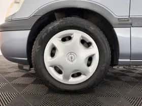Opel Zafira (2004) thumbnail 23