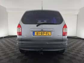 Opel Zafira (2004) thumbnail 6