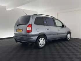 Opel Zafira (2004) thumbnail 7