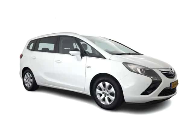 Opel Zafira Tourer (2015) thumbnail 1