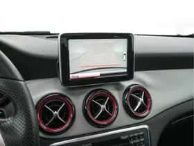 Mercedes-Benz GLA (2015) thumbnail 17