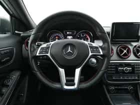 Mercedes-Benz GLA (2015) thumbnail 20