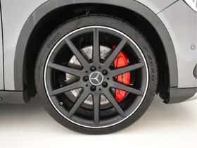 Mercedes-Benz GLA (2015) thumbnail 40