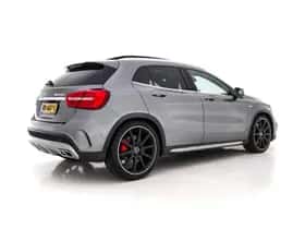 Mercedes-Benz GLA (2015) thumbnail 7