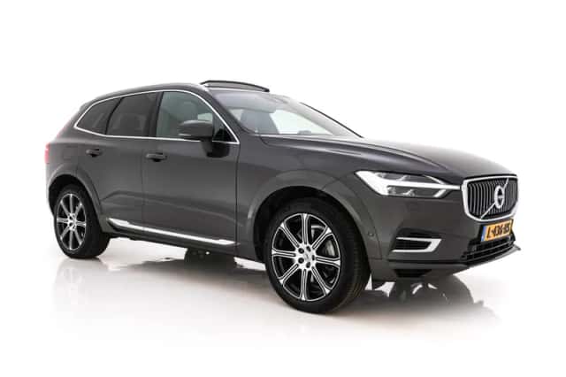 Volvo XC60 (2019) thumbnail 1
