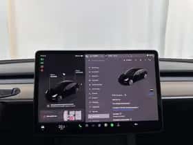 Tesla Model 3 (2023) thumbnail 23