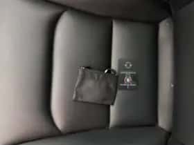 Tesla Model 3 (2023) thumbnail 33