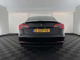 Tesla Model 3 (2023) thumbnail 6
