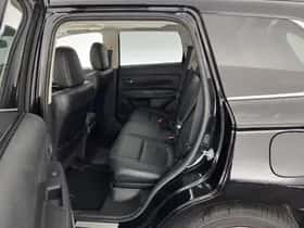Mitsubishi Outlander (2014) thumbnail 11