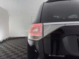 Mitsubishi Outlander (2014) thumbnail 26