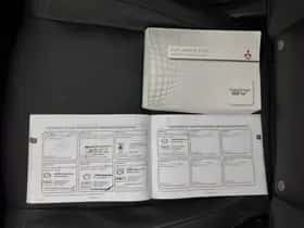 Mitsubishi Outlander (2014) thumbnail 29