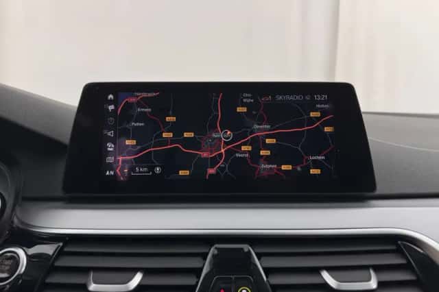 BMW 5-Serie (2018) thumbnail 15