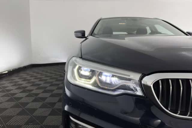 BMW 5-Serie (2018) thumbnail 24