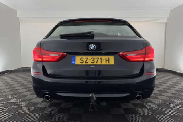 BMW 5-Serie (2018) thumbnail 6