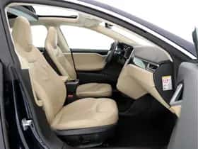 Tesla Model S (2014) thumbnail 12