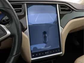 Tesla Model S (2014) thumbnail 14