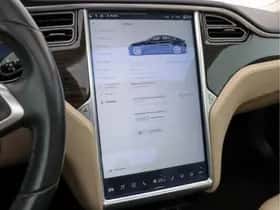 Tesla Model S (2014) thumbnail 15
