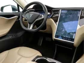 Tesla Model S (2014) thumbnail 8