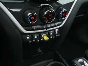 MINI Countryman (2019) thumbnail 15