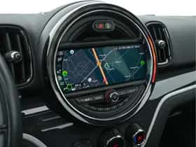 MINI Countryman (2019) thumbnail 16