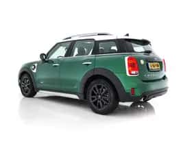 MINI Countryman (2019) thumbnail 5