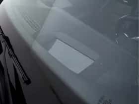 Mercedes-Benz GLE (2020) thumbnail 38