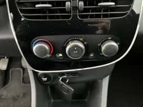 Renault Clio (2016) thumbnail 14