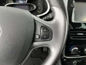 Renault Clio (2016) thumbnail 17