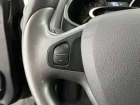 Renault Clio (2016) thumbnail 18