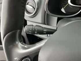 Renault Clio (2016) thumbnail 19