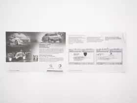 Peugeot 2008 (2021) thumbnail 32