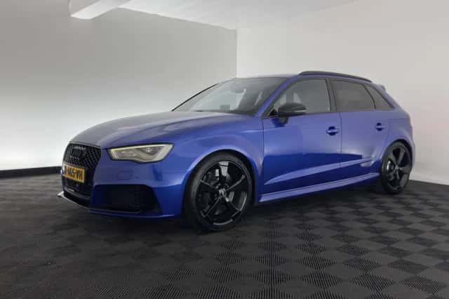 Audi RS3 (2016) thumbnail 4