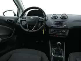 SEAT Ibiza (2015) thumbnail 8