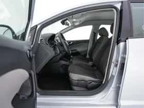 SEAT Ibiza (2015) thumbnail 9
