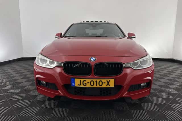 BMW 3-Serie (2015) thumbnail 3