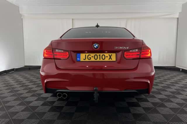 BMW 3-Serie (2015) thumbnail 6