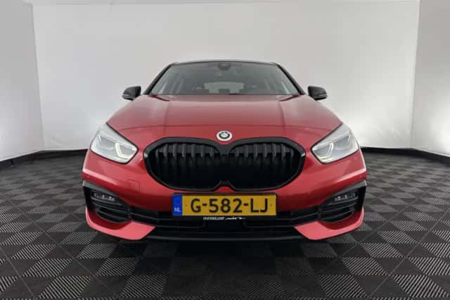 BMW 1-Serie (2019) thumbnail 3