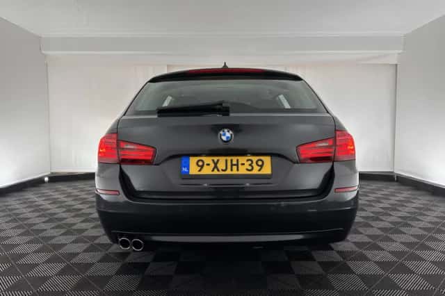 BMW 5-Serie (2014) thumbnail 5