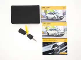 Opel Corsa (2014) thumbnail 24