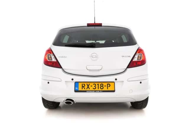 Opel Corsa (2014) thumbnail 6